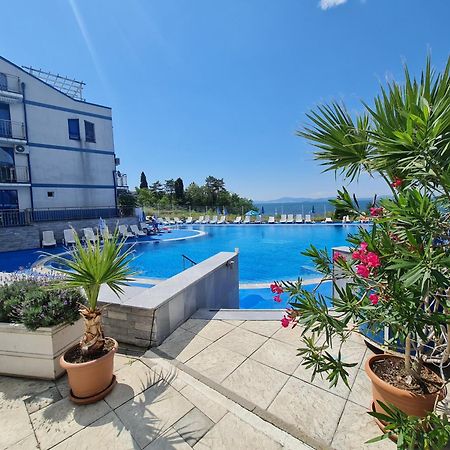 Blue Bay Palace Apart Complex Pomorie Extérieur photo