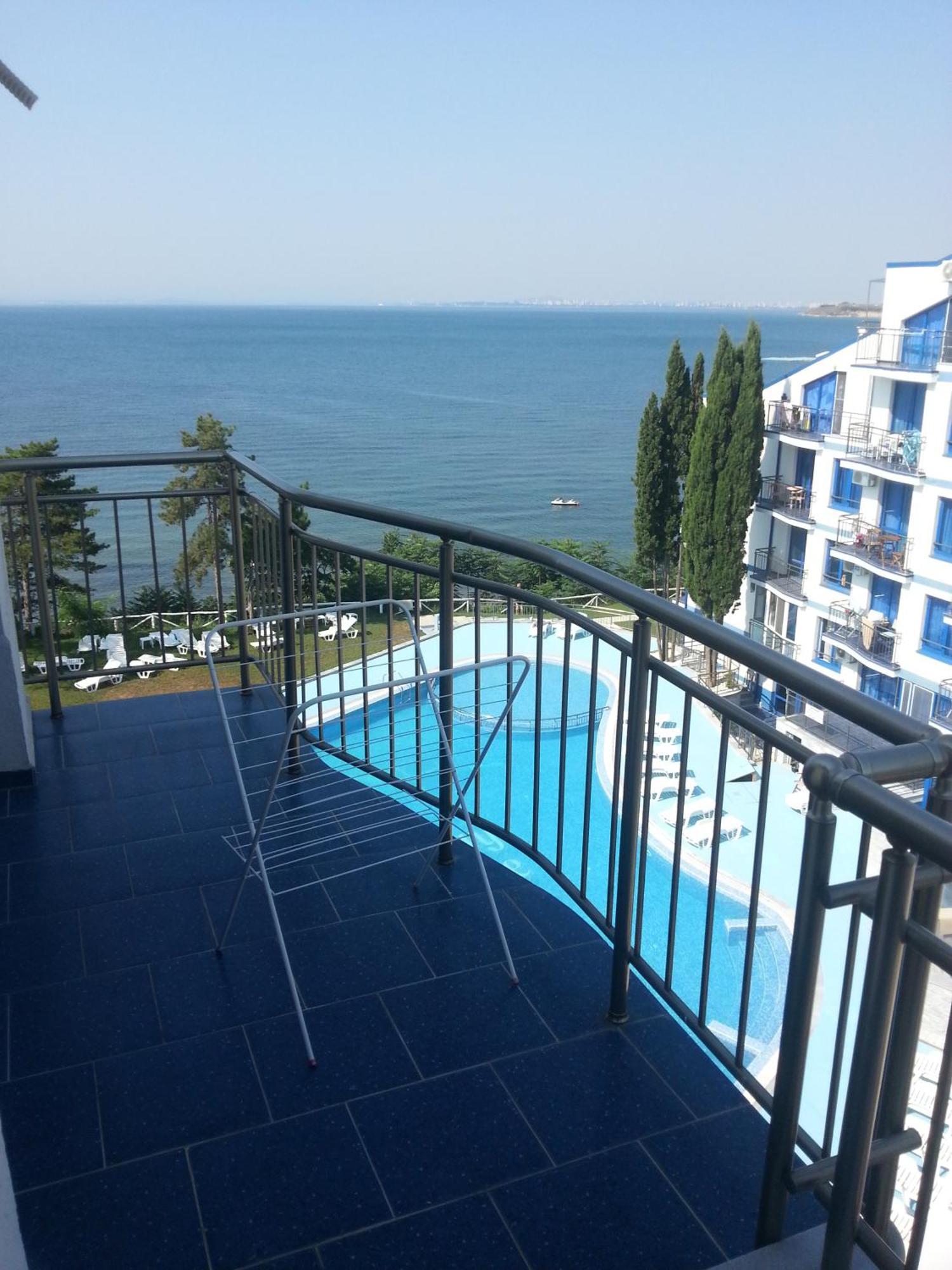 Blue Bay Palace Apart Complex Pomorie Chambre photo