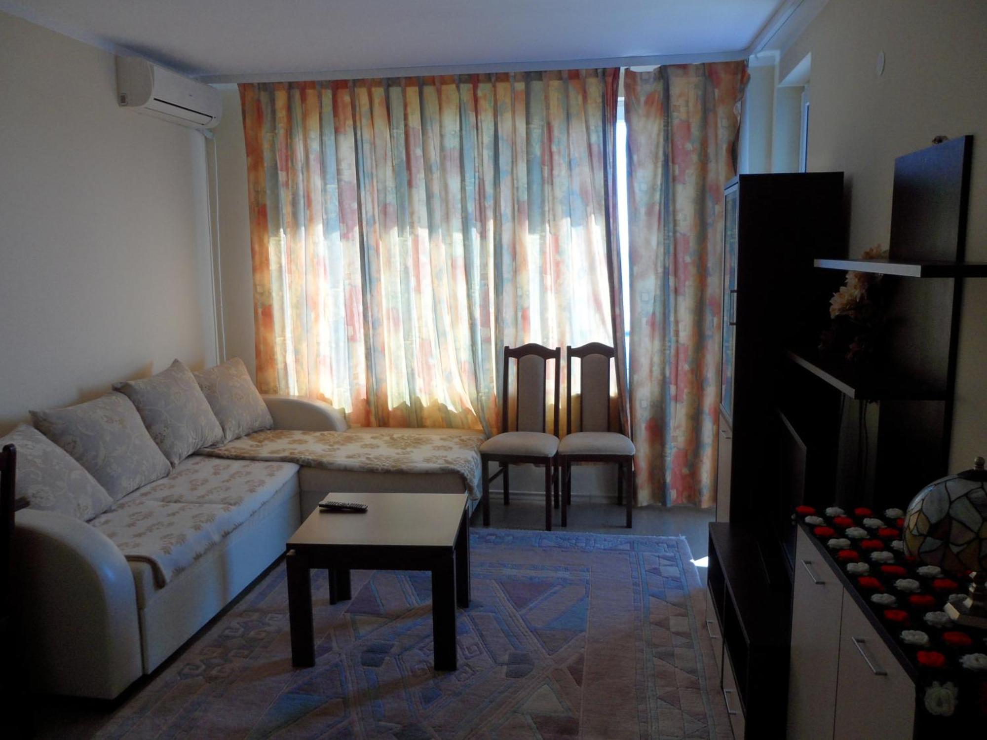 Blue Bay Palace Apart Complex Pomorie Chambre photo