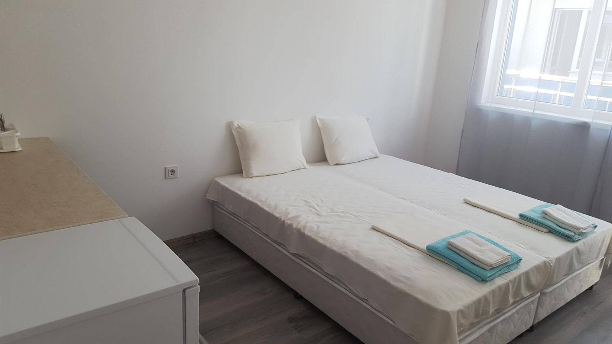 Blue Bay Palace Apart Complex Pomorie Extérieur photo