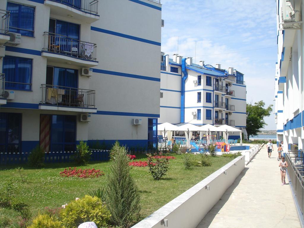 Blue Bay Palace Apart Complex Pomorie Extérieur photo